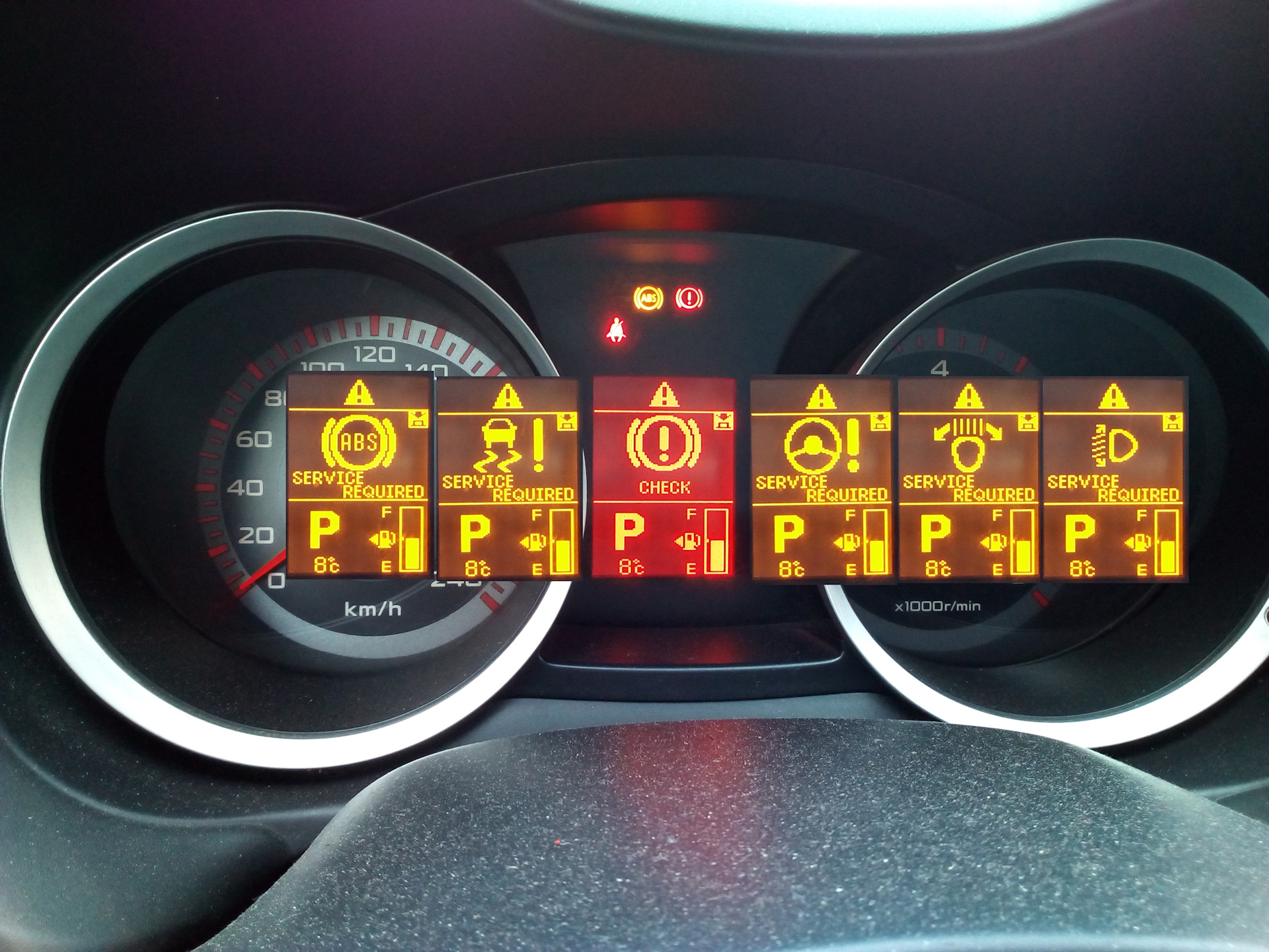 Что значит «service required» на mitsubishi lancer 10