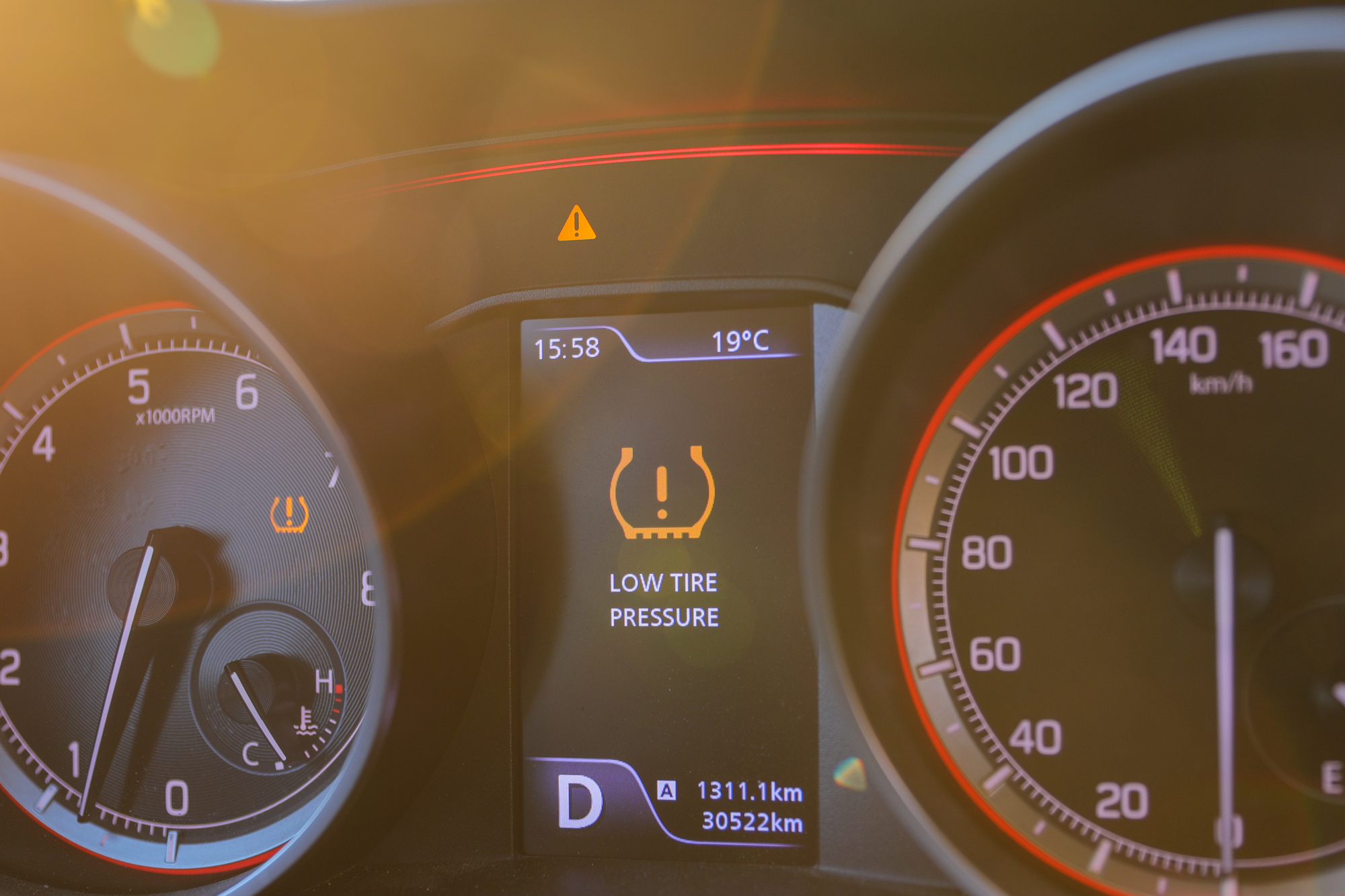What does too low tyre pressure lead to? » oponeo.co.uk